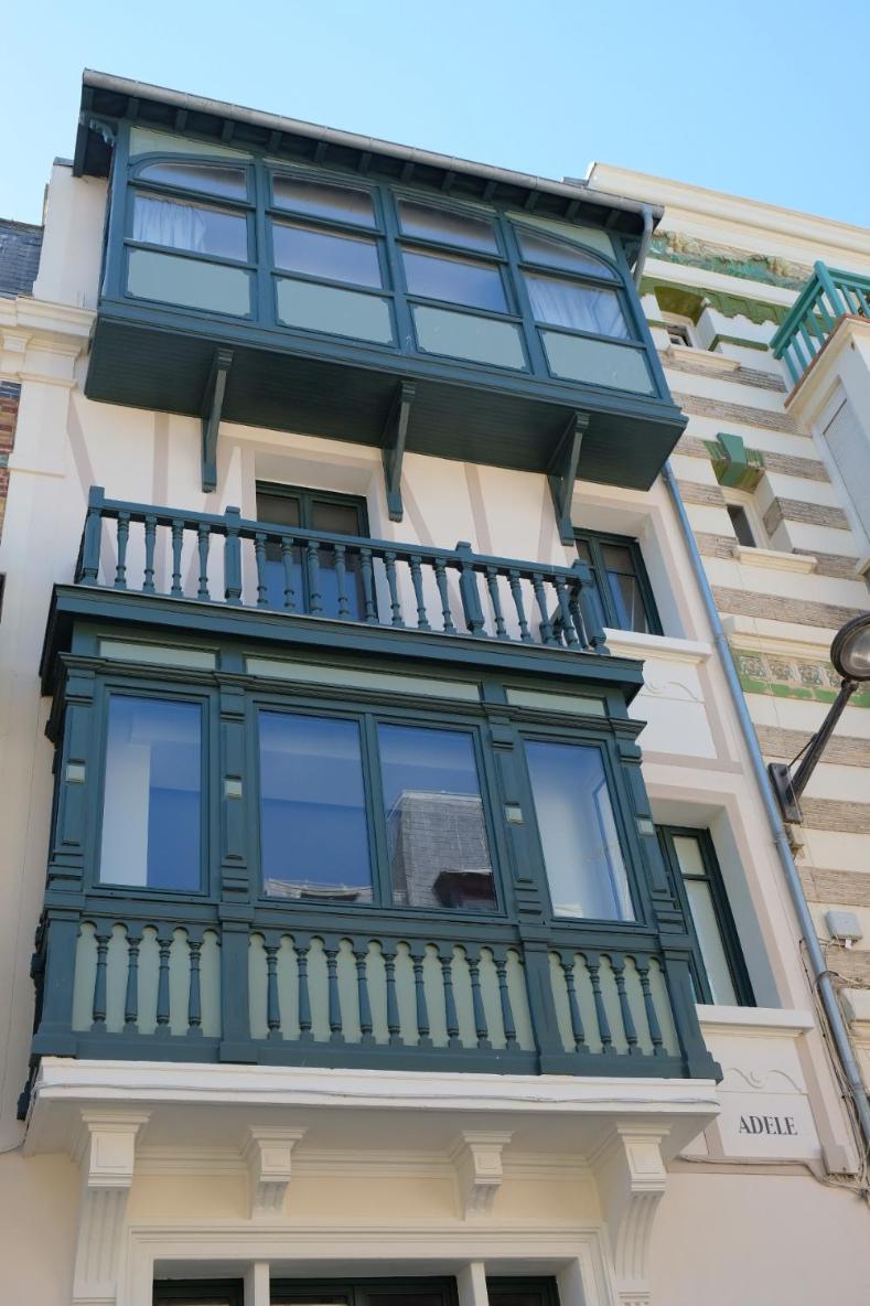 Villa Adele, Bow-Window Vue Mer - Appt 02 梅尔·莱斯·拜恩斯 外观 照片