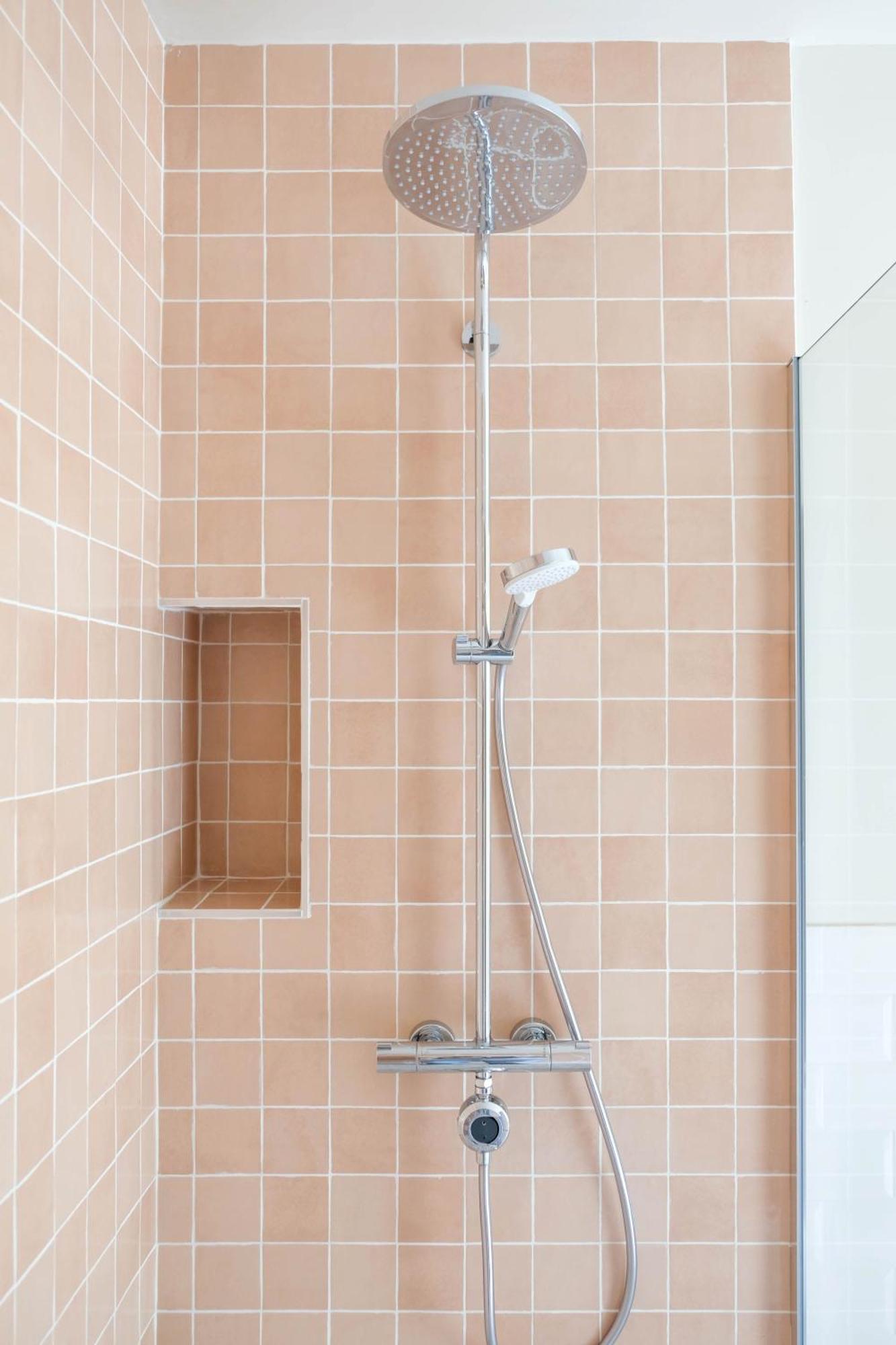 Villa Adele, Bow-Window Vue Mer - Appt 02 梅尔·莱斯·拜恩斯 外观 照片