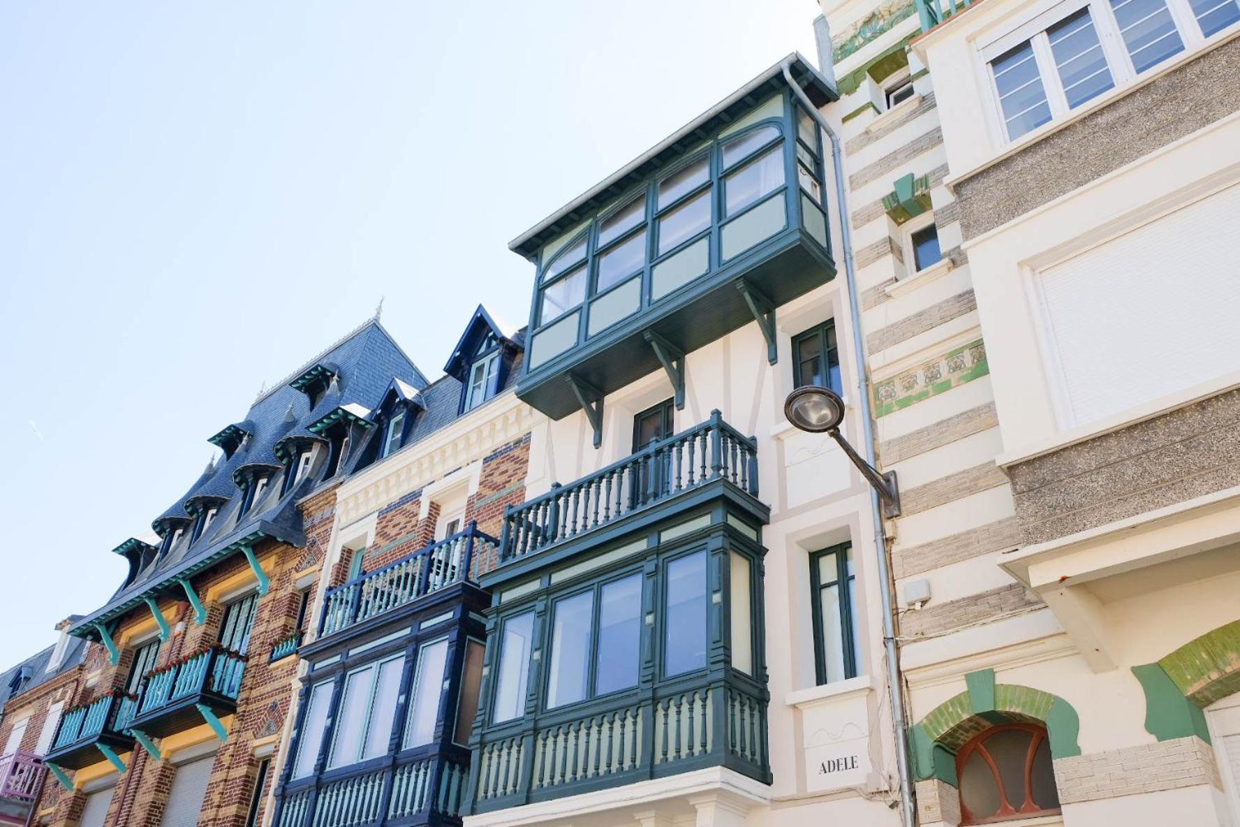 Villa Adele, Bow-Window Vue Mer - Appt 02 梅尔·莱斯·拜恩斯 外观 照片